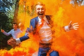 купить наземные и летающие Факел ДЫМОВОЙ Оранжевый на свадьбу, на Новый год, на праздники в Москве недорого -  магазин пиротехники РОМАР - ROMAR_fireworks